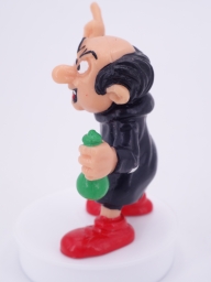 Gargamel avec fioles de laboratoires / verres - photo