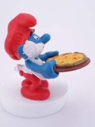 Grand Schtroumpf avec pizza - photo