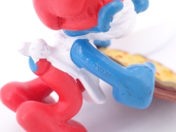 Grand Schtroumpf avec pizza - photo