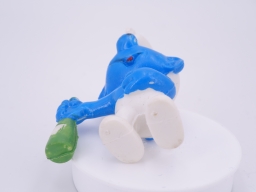Schtroumpf avec bouteille - photo