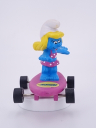 Schtroumpfette skateboard - photo