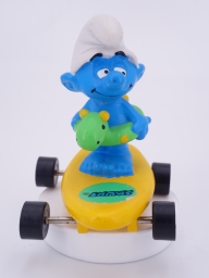 Schtroumpf avec bouée skateboard - photo
