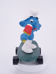 Schtroumpf avec glace - Skateboard - photo