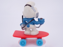 Schtroumpf avec radio - Skateboard - photo