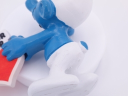 Schtroumpf avec panneau cœur - photo