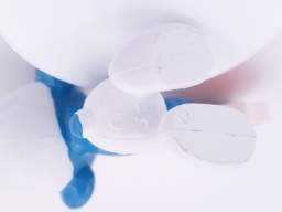 Schtroumpf avec panneau cœur - photo