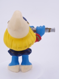 Schtroumpfette à la flûte - photo