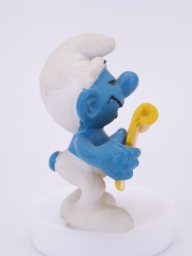 Schtroumpf chanteur avec partition - photo