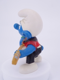 Schtroumpf avec guitare basse - photo