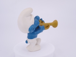 Schtroumpf à la trompette - photo