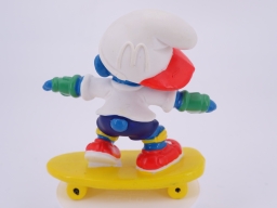 Schtroumpf skateboard - photo