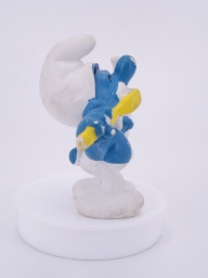 Schtroumpf avec brosse à dents et dentifrice - photo