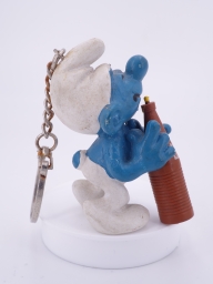 Schtroumpf assoiffé avec bouteille - photo