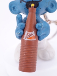 Schtroumpf assoiffé avec bouteille - photo