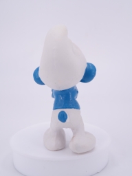 Schtroumpf avec ampoule blanche - photo