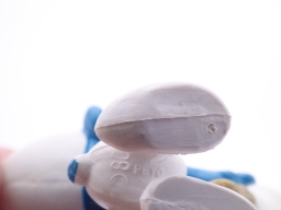 Schtroumpf avec ampoule blanche - photo