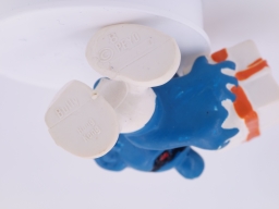 Schtroumpf avec cadeau - photo