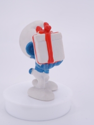 Schtroumpf avec cadeau - photo