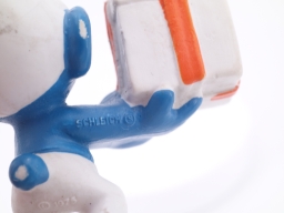 Schtroumpf avec cadeau - photo