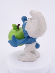 Schtroumpf avec pomme - photo