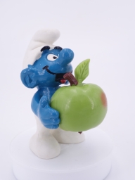 Schtroumpf avec pomme - photo