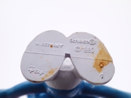 Schtroumpf maitre d\'école avec livre - photo