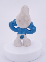 Schtroumpf se bouchant les oreilles - photo