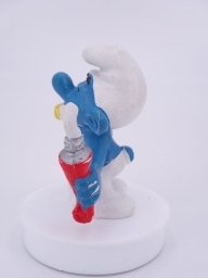Schtroumpf avec brosse à dents et dentifrice - photo