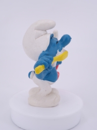 Schtroumpf avec brosse à dents et dentifrice - photo