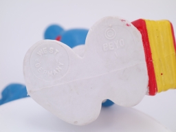 Schtroumpf à lunettes avec livre - photo