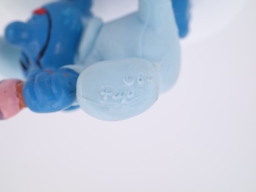 Bébé Schtroumpf avec glace - photo