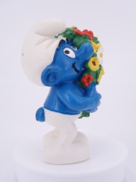 Schtroumpf avec bouquet de fleurs - photo