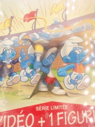 Schtroumpf olympique porteur de torche (grand) + VHS - photo