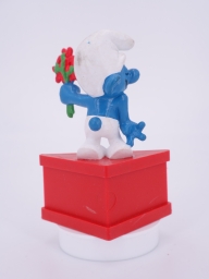 Schtroumpf amoureux avec fleurs - photo