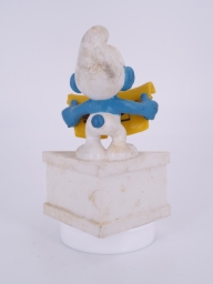 Schtroumpf chanteur avec partition - photo