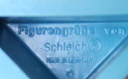 Schtroumpf maitre d'école avec livre - photo