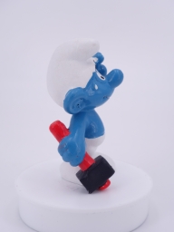 Schtroumpf avec marteau - photo