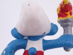 Schtroumpf olympique porteur de torche (grand) - photo