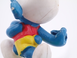 Schtroumpf saut à la perche - photo