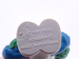 Schtroumpf avec couronne de Noël - photo