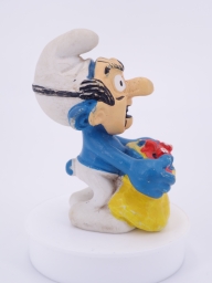 Schtroumpf avec masque de Gargamel - photo