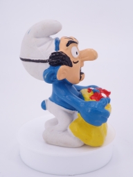 Schtroumpf avec masque de Gargamel - photo