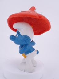 Schtroumpf avec parapluie champignon - photo