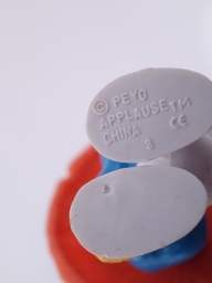 Schtroumpf avec parapluie champignon - photo