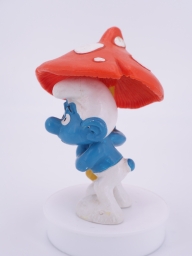 Schtroumpf avec parapluie champignon - photo
