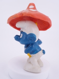 Schtroumpf avec parapluie champignon - photo