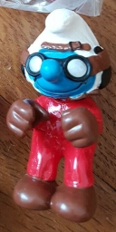 Schtroumpf avec voiture - photo