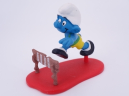 Schtroumpf saut de haie - photo