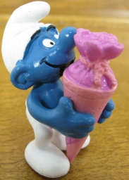 Schtroumpf avec cornet surprise (rose) - photo