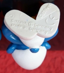 Schtroumpf avec accordéon - photo